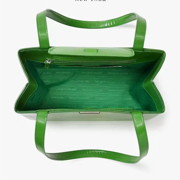 The Sam Icon Bag in Medium- KS green (300) Style K9775 Spazzolato leather - Picture 7 of 13